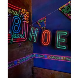 Box 1 18 jaar NEON
