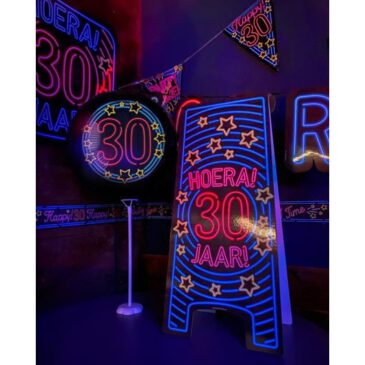 Box 3 30 jaar NEON