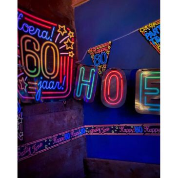 Box 1 60 jaar NEON